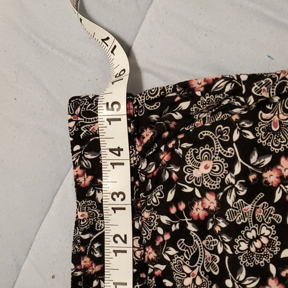 Floral pants - Picture 4 of 4